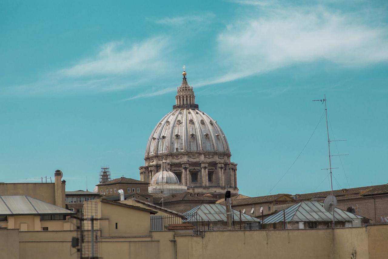 Royal Vatican روما المظهر الخارجي الصورة